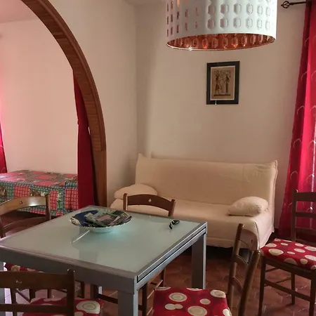 Piper Apartment